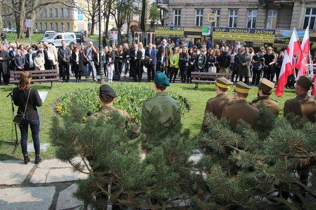 Rocznica zbrodni katyńskiej (zdjęcia)