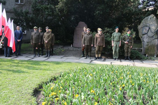 Rocznica zbrodni katyńskiej (zdjęcia)