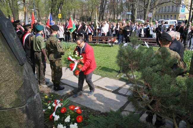 Rocznica zbrodni katyńskiej (zdjęcia)