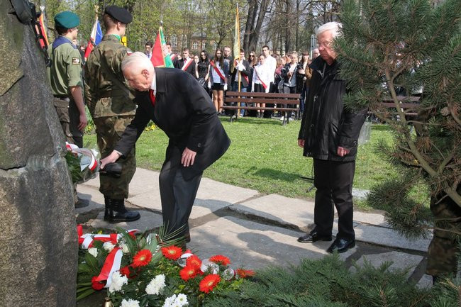 Rocznica zbrodni katyńskiej (zdjęcia)