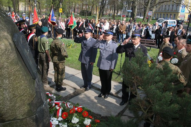 Rocznica zbrodni katyńskiej (zdjęcia)