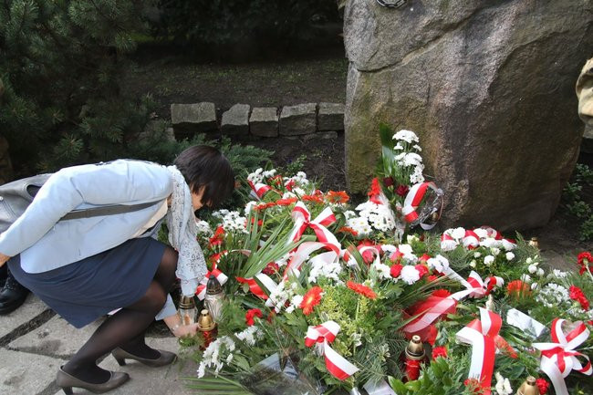 Rocznica zbrodni katyńskiej (zdjęcia)