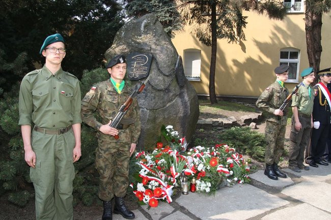 Rocznica zbrodni katyńskiej (zdjęcia)