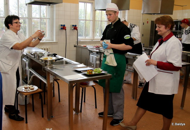 W Ekonomie aż się... gotowało (zdjęcia)