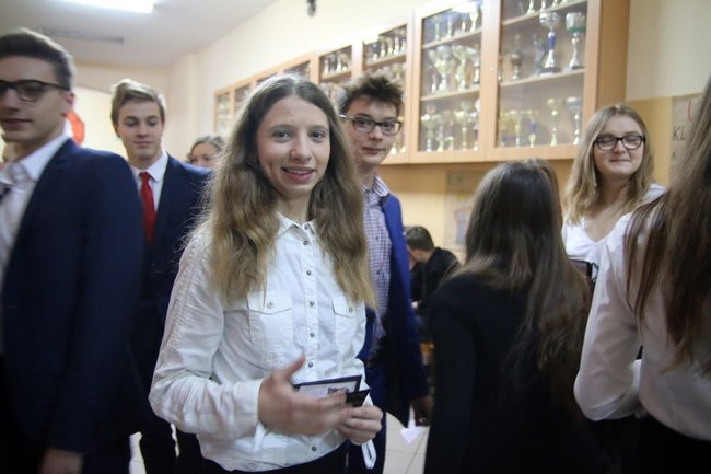 Gimnazjaliści zdają egzaminy. Potrwają trzy dni (zdjęcia)
