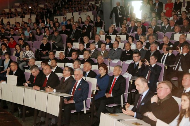 Sesja RM z okazji rocznicy chrztu Polski (zdjęcia)