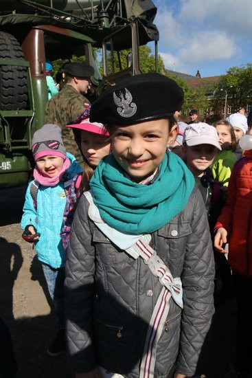Można wejść za wojskową bramę (zdjęcia)