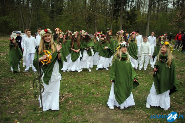Pogoda kiepska, ale uczestników mnóstwo (wideo i zdjęcia)