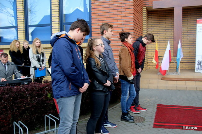 Msza z okazji 1050-lecia Chrztu Polski. Odsłonięcie figury Maryjnej (zdjęcia)