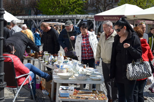 Szlifowanie Bruku zakończone. Konkurs trwa (zdjęcia)