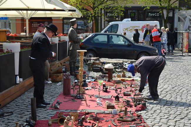 Szlifowanie Bruku zakończone. Konkurs trwa (zdjęcia)