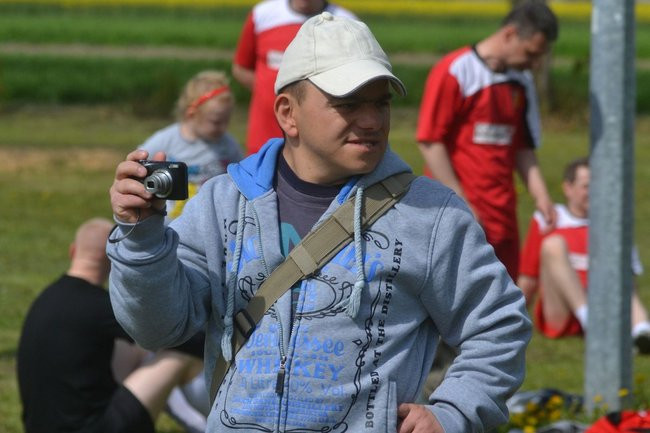 Piłkarze zagrali dla Bartka (zdjęcia)