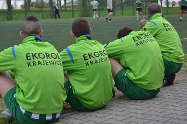 Piłkarze zagrali dla Bartka (zdjęcia)