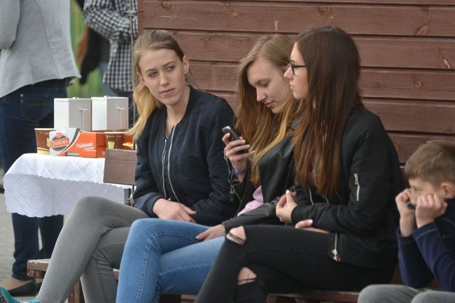Piłkarze zagrali dla Bartka (zdjęcia)