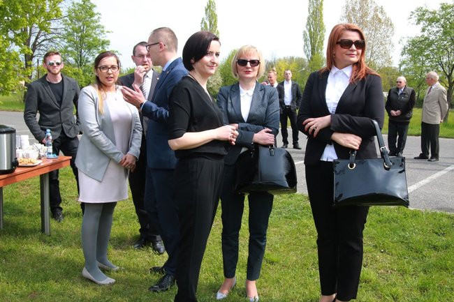 Ściana lotnicza została odsłonięta (zdjęcia)