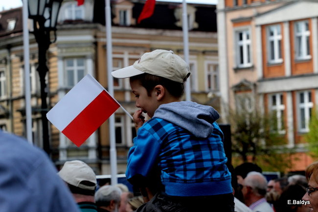 Oklaski i gwizdy na powitanie prezydenta Andrzeja Dudy (zdjęcia, film)