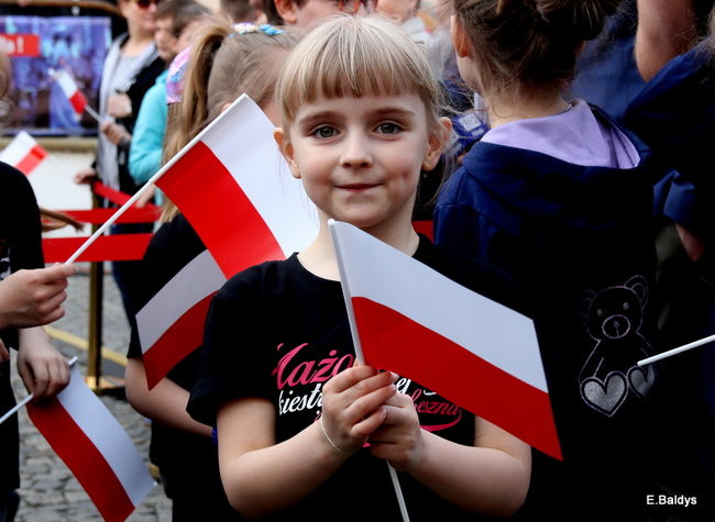Oklaski i gwizdy na powitanie prezydenta Andrzeja Dudy (zdjęcia, film)