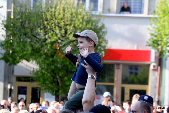 Oklaski i gwizdy na powitanie prezydenta Andrzeja Dudy (zdjęcia, film)