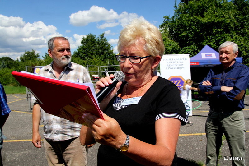 Festyn Seniorów na lotnisku (zdjęcia)