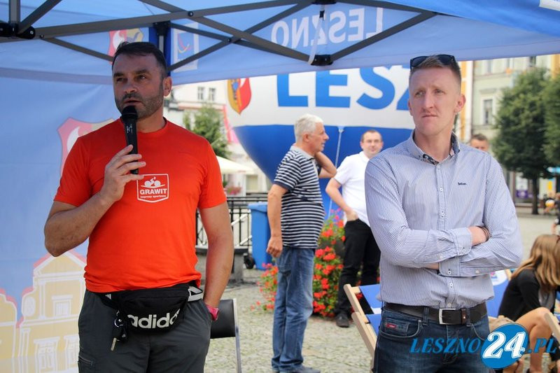 Na Rynku trwa turniej w siatkówce plażowej (zdjęcia)