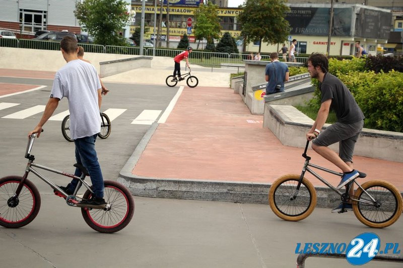 Rusza bmx-owe widowisko na Zatorzu (zdjęcia)