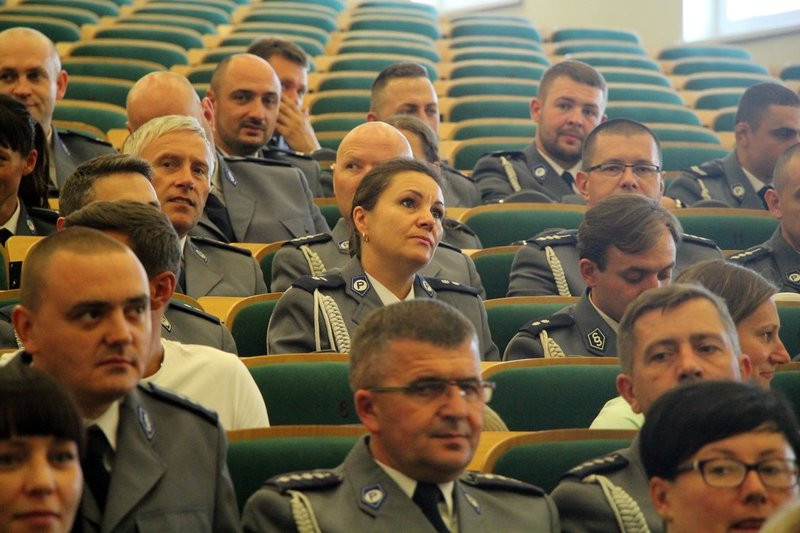 Policyjne świętowanie w WSH (zdjęcia)