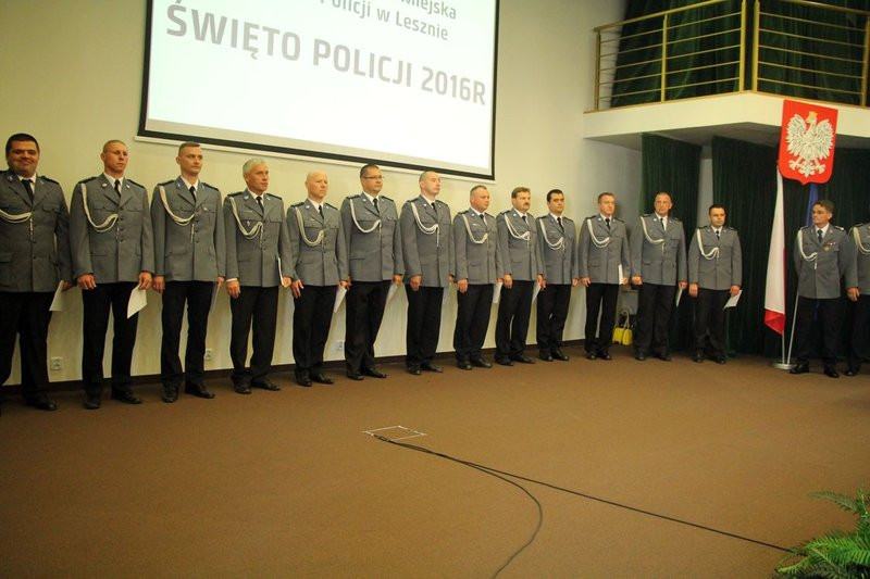 Policyjne świętowanie w WSH (zdjęcia)