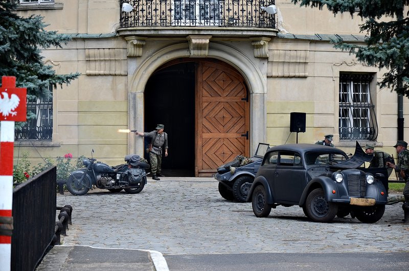 Strzelanina pod zamkiem (zdjęcia)