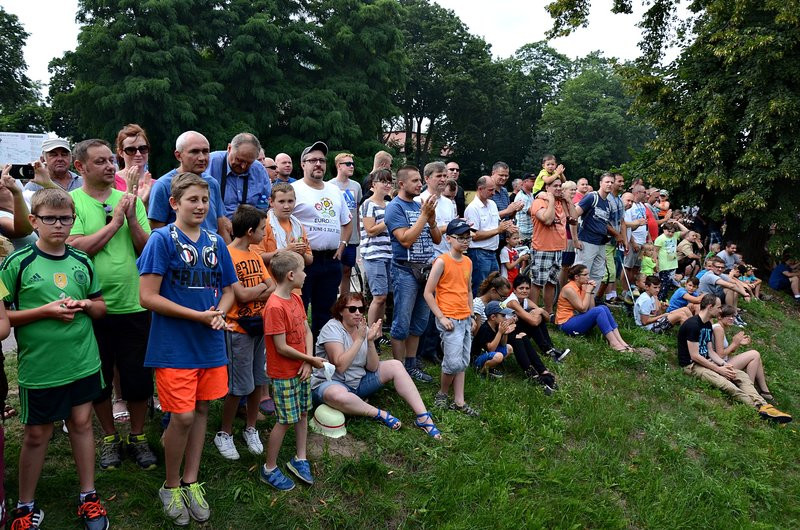 Strzelanina pod zamkiem (zdjęcia)