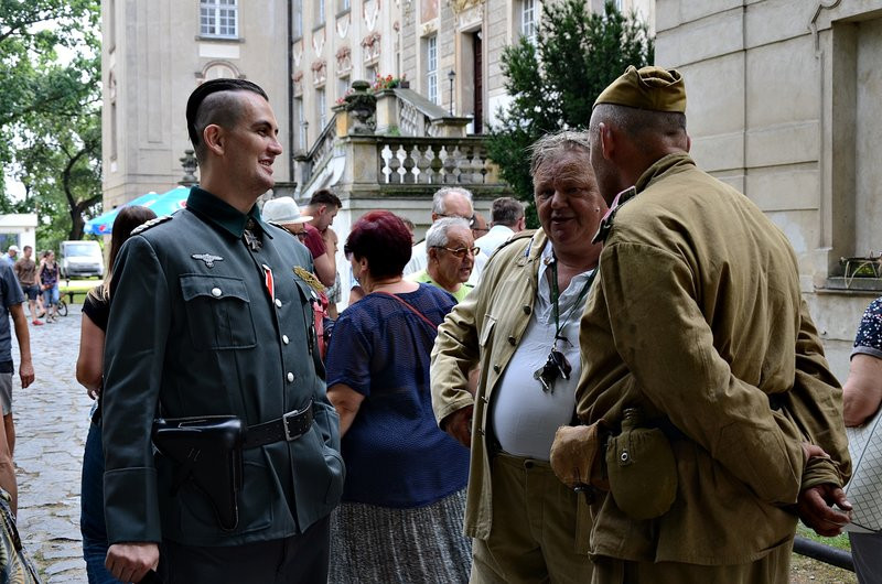 Strzelanina pod zamkiem (zdjęcia)