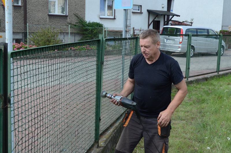Na placu robi się kolorowo (zdjęcia)