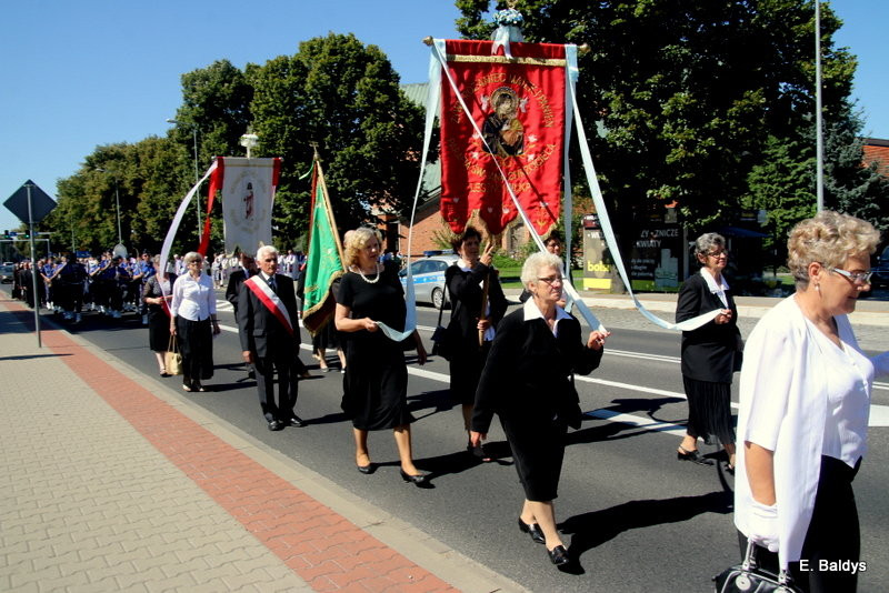 Ostatnie pożegnanie księdza Pietrzaka (zdjęcia)