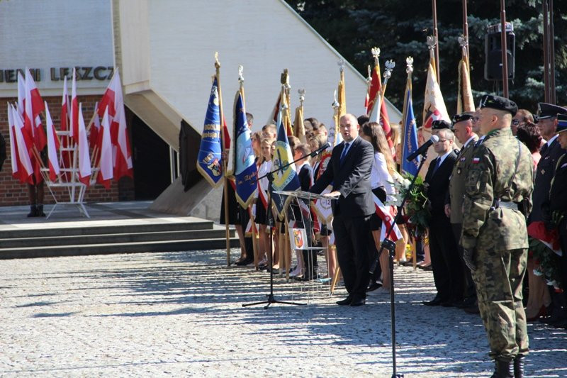 Leszno uczciło pamięć Bohaterów (zdjęcia)