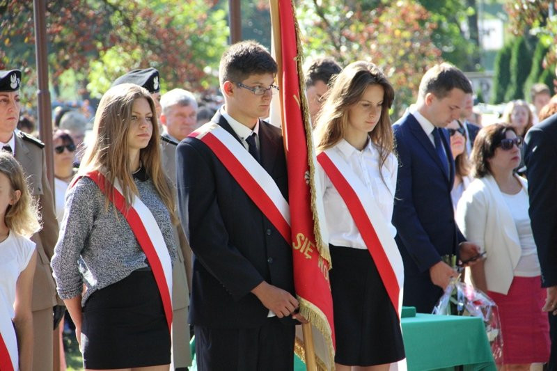 Leszno uczciło pamięć Bohaterów (zdjęcia)