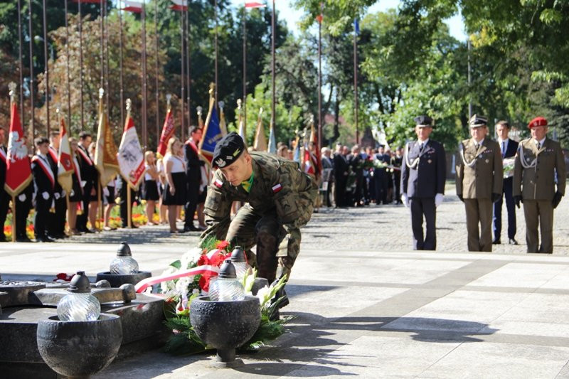 Leszno uczciło pamięć Bohaterów (zdjęcia)