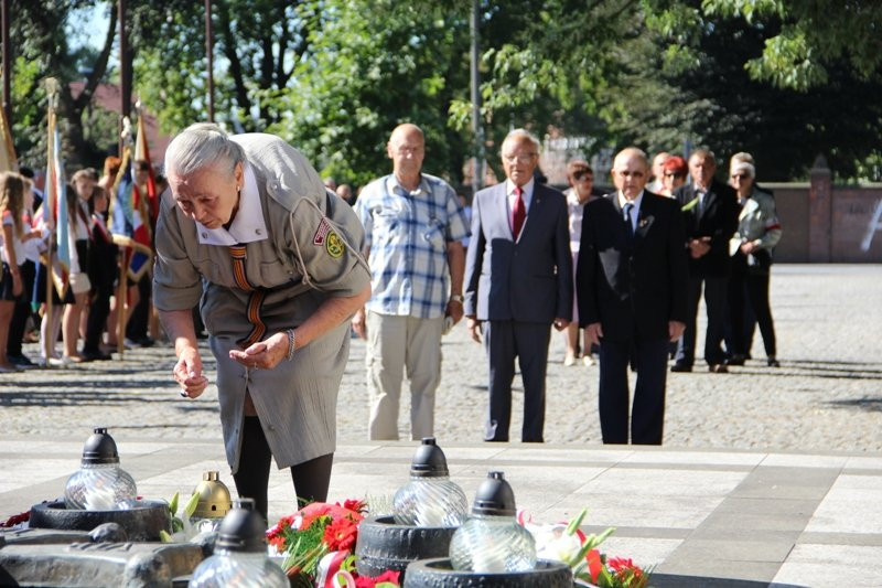 Leszno uczciło pamięć Bohaterów (zdjęcia)