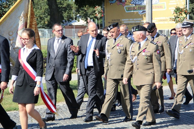 Ulica 17 Stycznia w wyjątkowej odsłonie (zdjęcia)