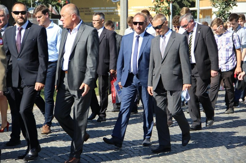 Ulica 17 Stycznia w wyjątkowej odsłonie (zdjęcia)
