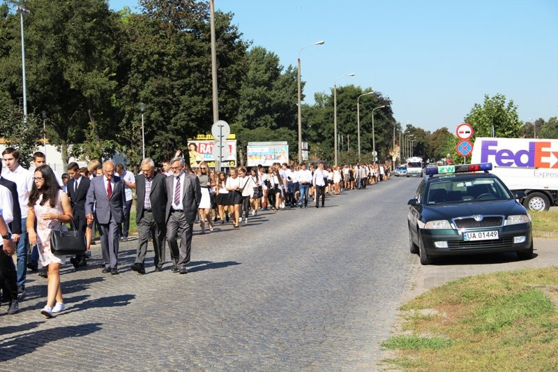 Ulica 17 Stycznia w wyjątkowej odsłonie (zdjęcia)