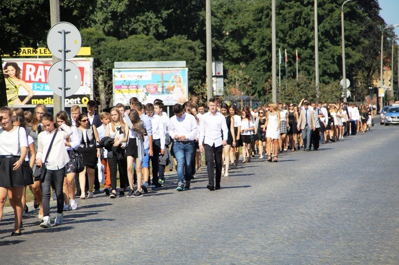 Ulica 17 Stycznia w wyjątkowej odsłonie (zdjęcia)