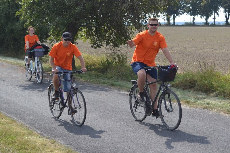 Rowerami ku pamięci Zdzisława Adamczaka (dużo zdjęć)