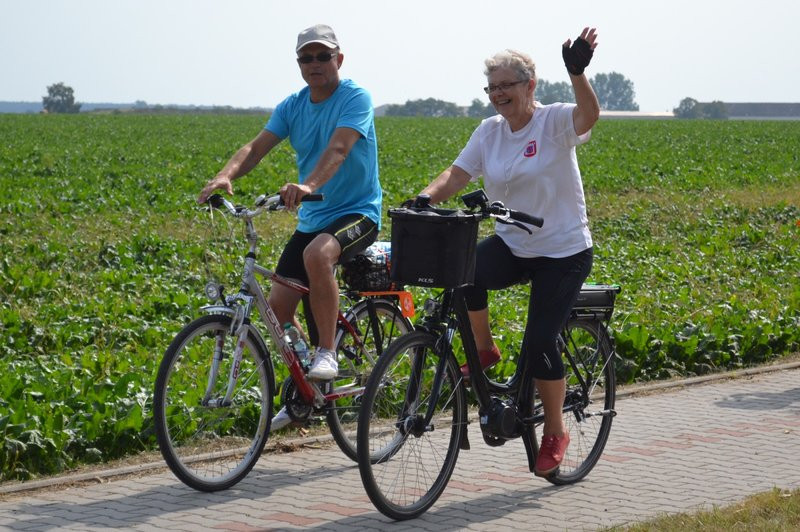 Rowerami ku pamięci Zdzisława Adamczaka (dużo zdjęć)