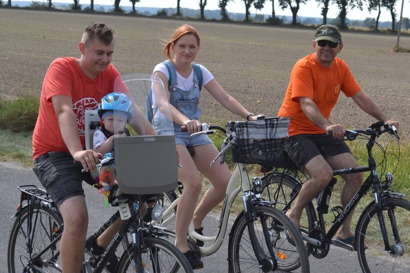 Rowerami ku pamięci Zdzisława Adamczaka (dużo zdjęć)