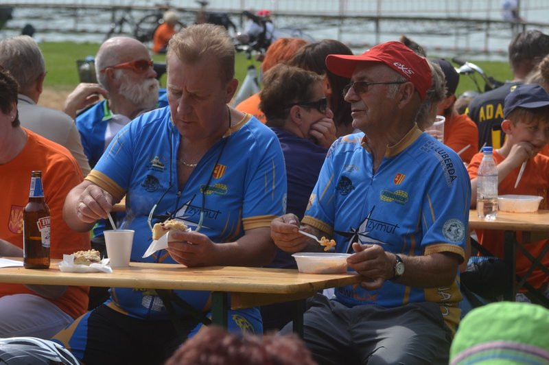 Rowerami ku pamięci Zdzisława Adamczaka (dużo zdjęć)