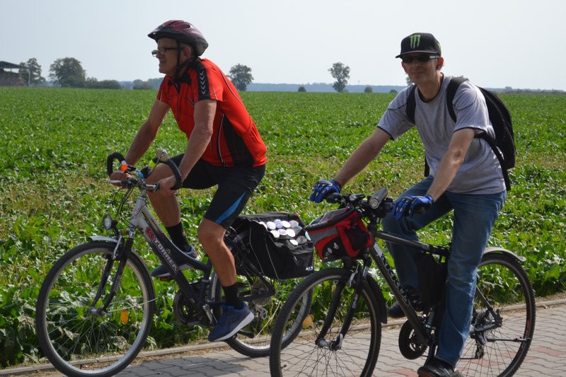 Rowerami ku pamięci Zdzisława Adamczaka (dużo zdjęć)