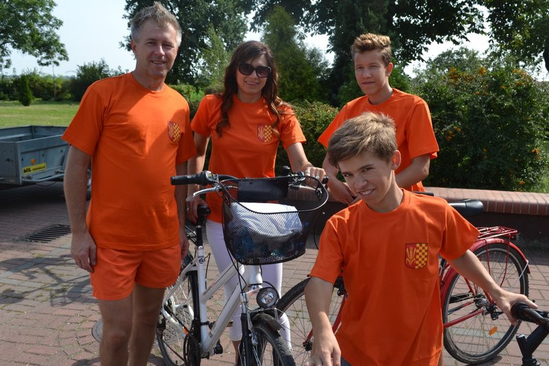 Rowerami ku pamięci Zdzisława Adamczaka (dużo zdjęć)