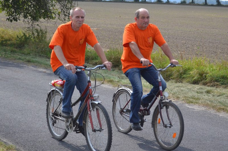 Rowerami ku pamięci Zdzisława Adamczaka (dużo zdjęć)