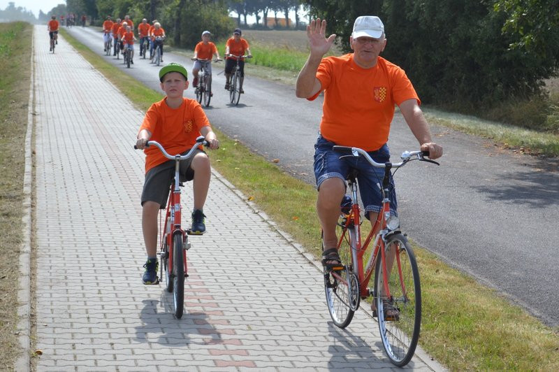 Rowerami ku pamięci Zdzisława Adamczaka (dużo zdjęć)