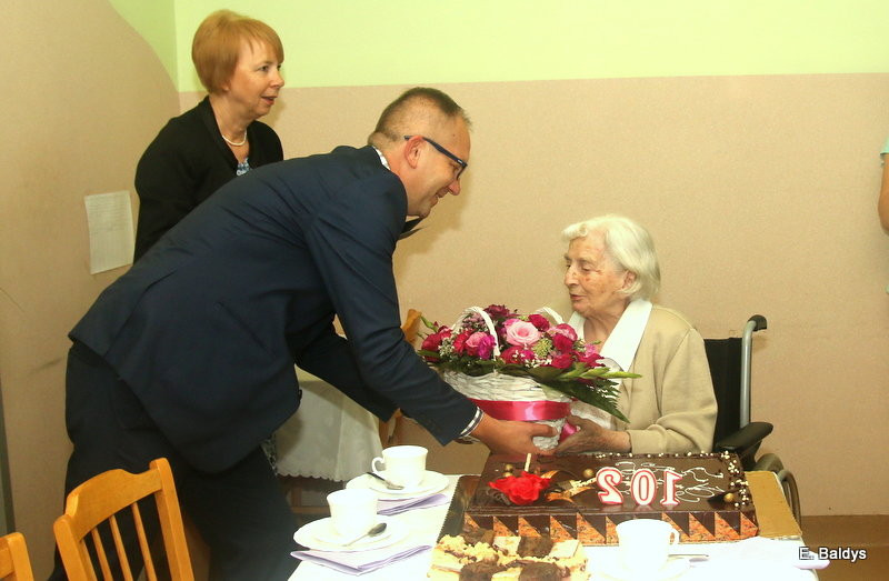 102. urodziny pani Marii (zdjęcia)