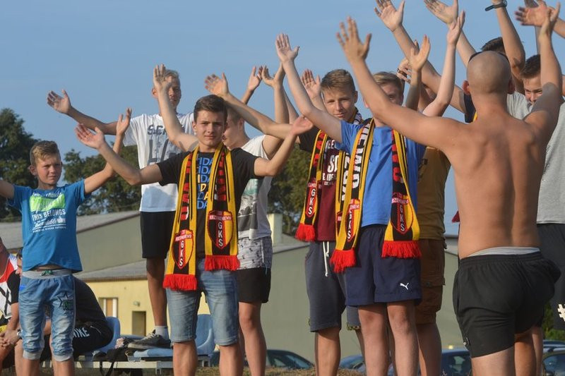 Piłkarskie debry Krzemieniewa (zdjęcia)